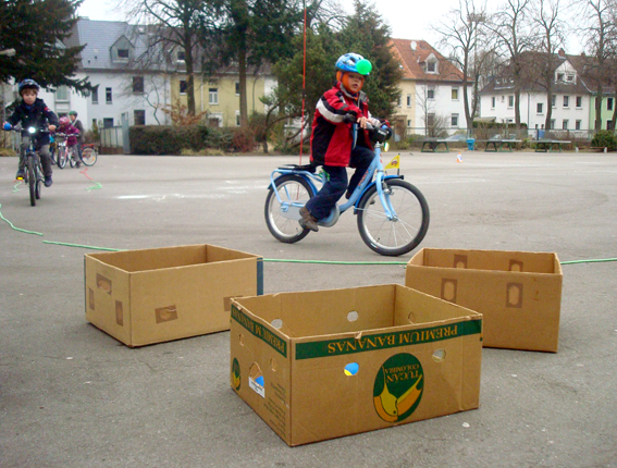 tl_files/2013-04_Fahrradschule Ostern 2013/Fahrradschule_Ostern 2013_09.JPG